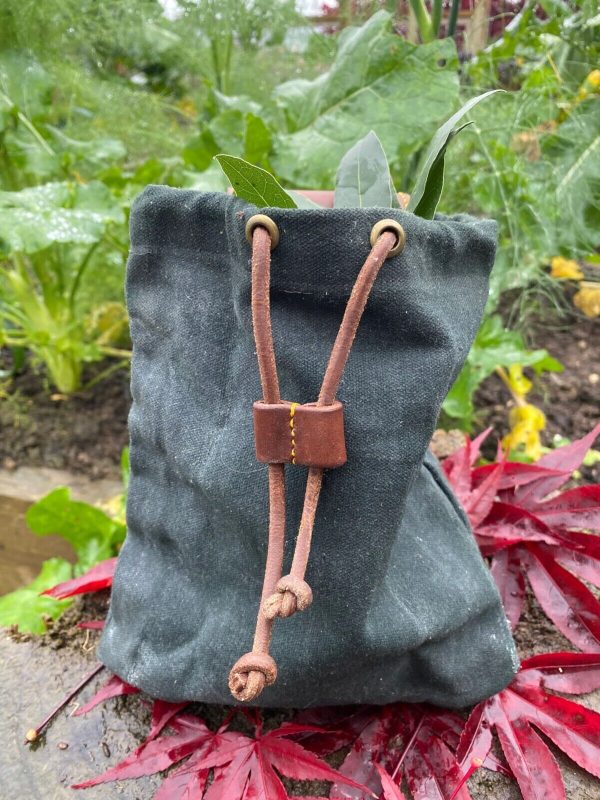 Leather and canvas foraging bag (hand made) - Image 3